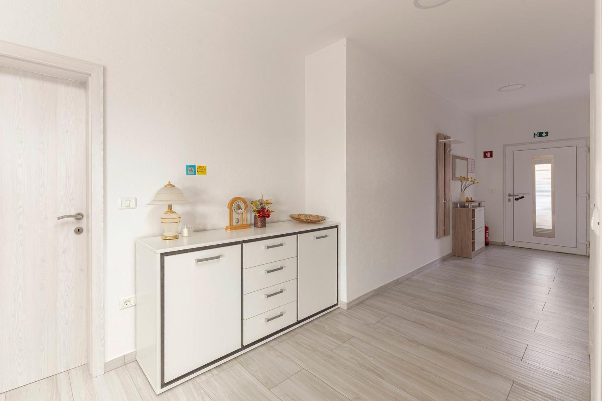 شقة Apartma Zan Šmarje المظهر الخارجي الصورة